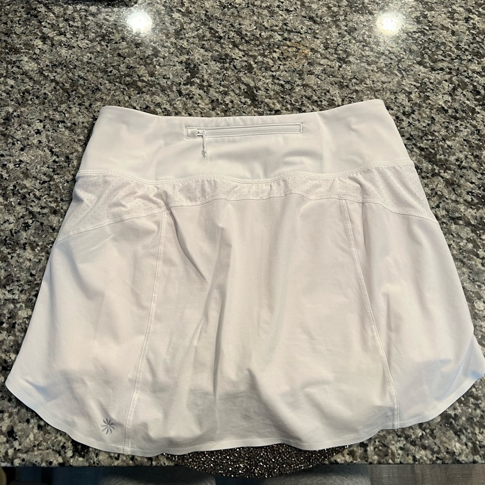 Athleta white tennis skort